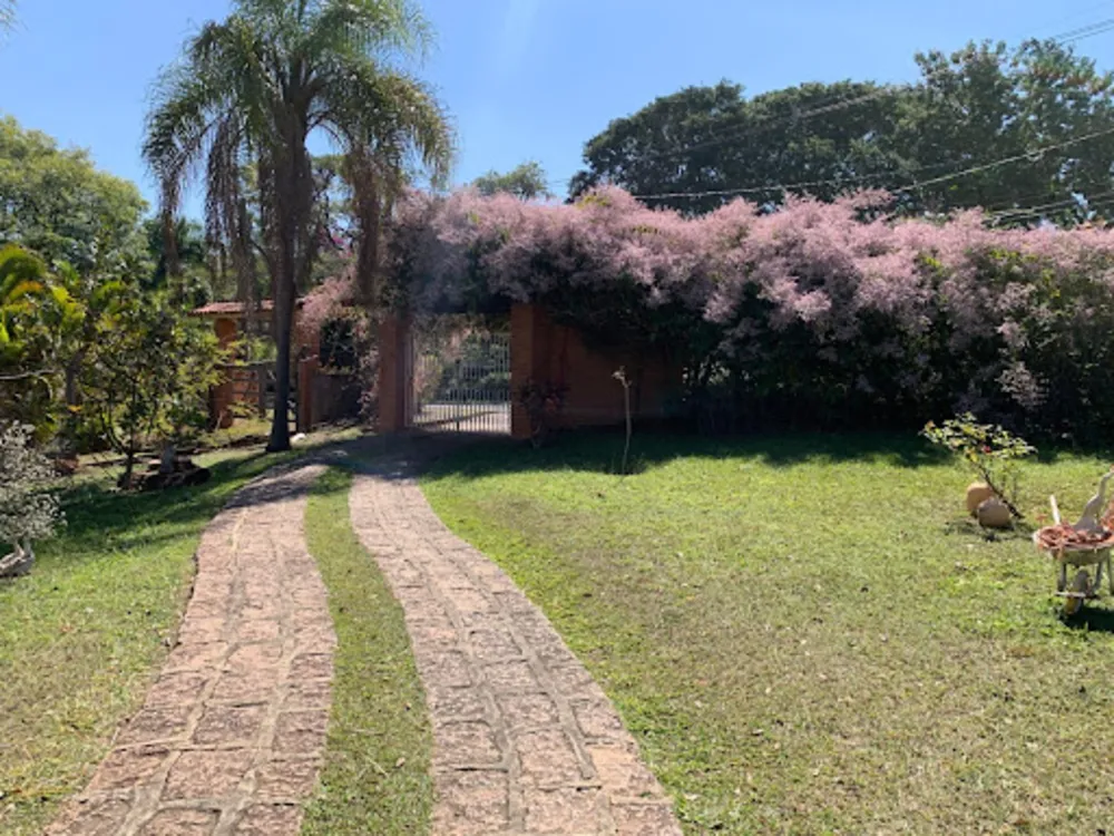 Chácara, 4 quartos, 3000 m² - Foto 1