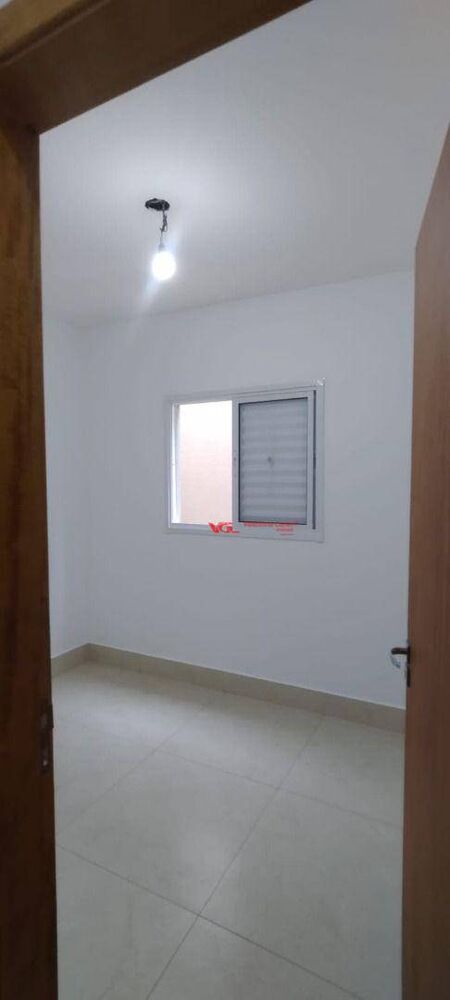 Casa à venda com 2 quartos, 68m² - Foto 10