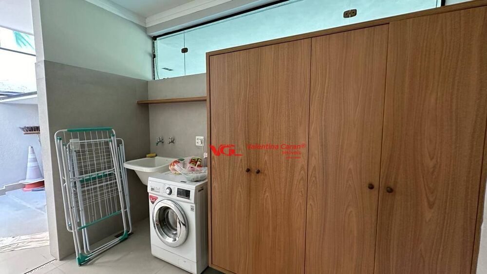 Sobrado à venda com 4 quartos, 337m² - Foto 3
