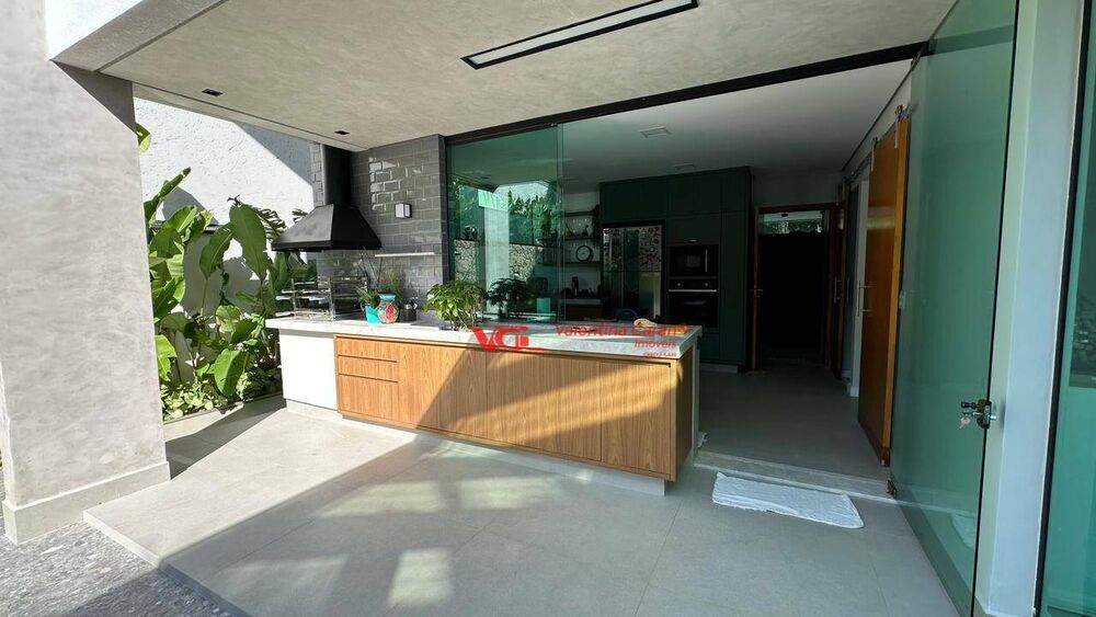 Sobrado à venda com 4 quartos, 337m² - Foto 9