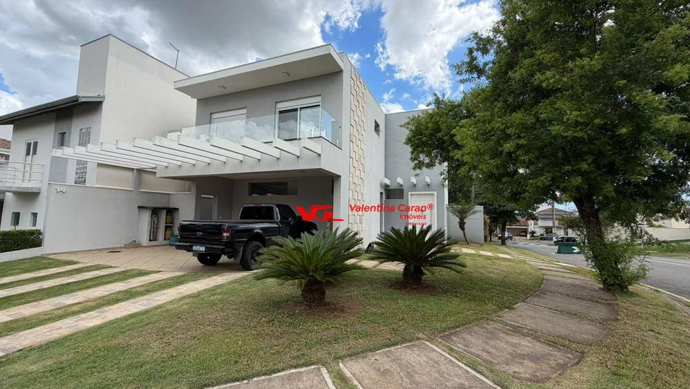 Sobrado, 3 quartos, 267 m² - Foto 1