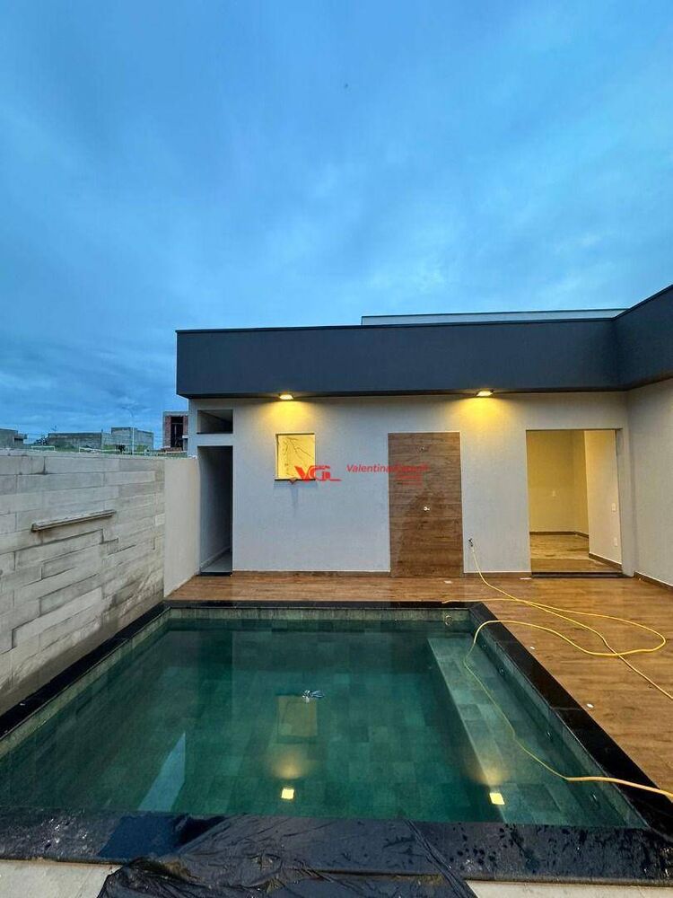 Casa, 3 quartos, 200 m² - Foto 1