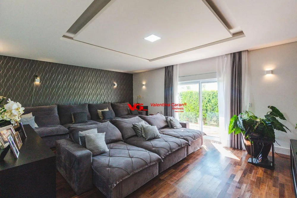 Casa, 5 quartos, 700 m² - Foto 1