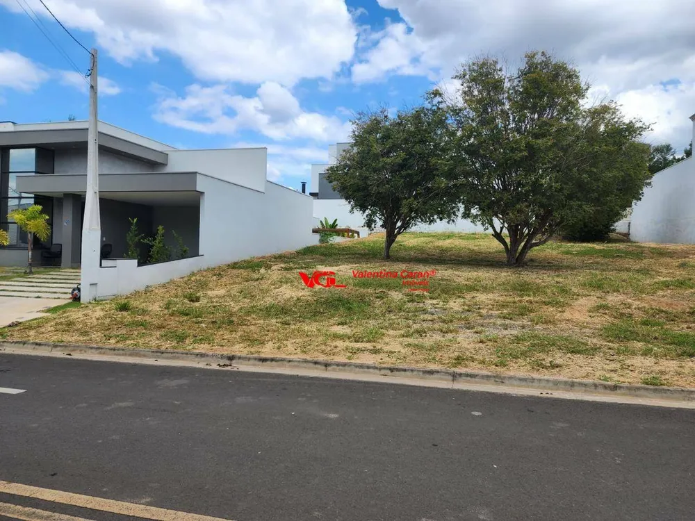 Loteamento e Condomínio, 300 m² - Foto 1