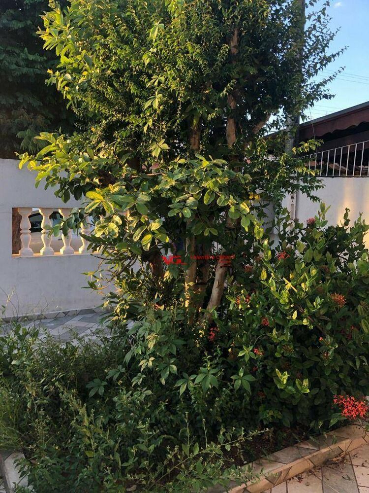 Casa, 3 quartos, 180 m² - Foto 3