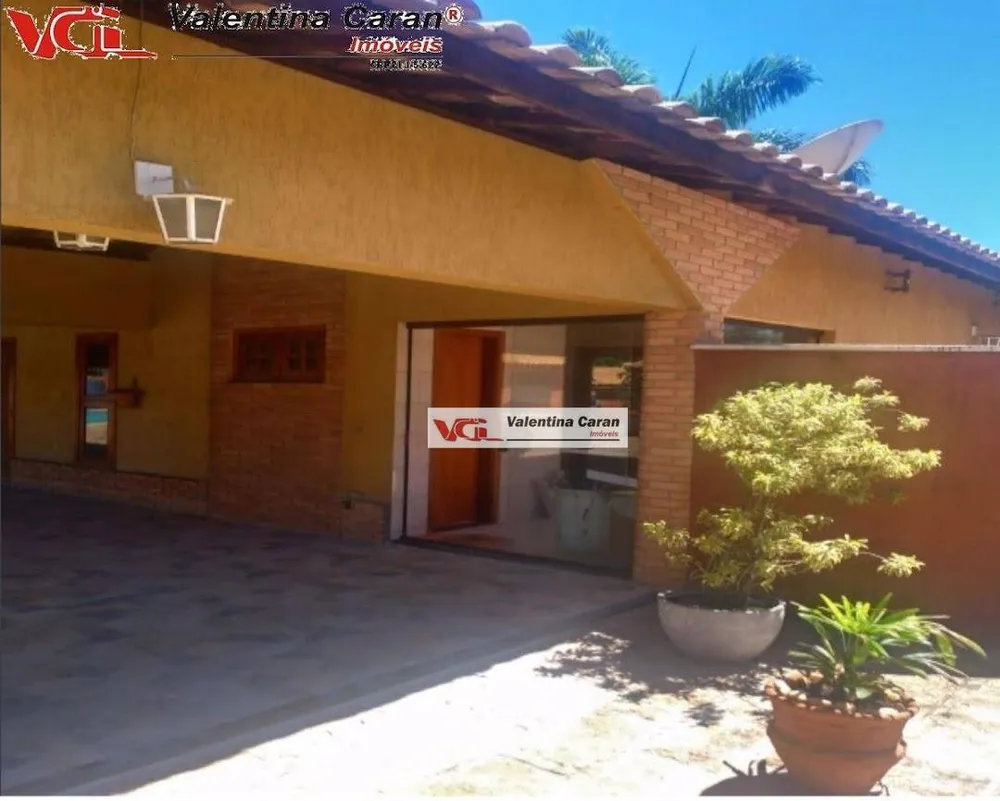Chácara, 3 quartos, 2190 m² - Foto 3