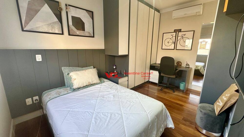 Sobrado à venda com 4 quartos, 371m² - Foto 2