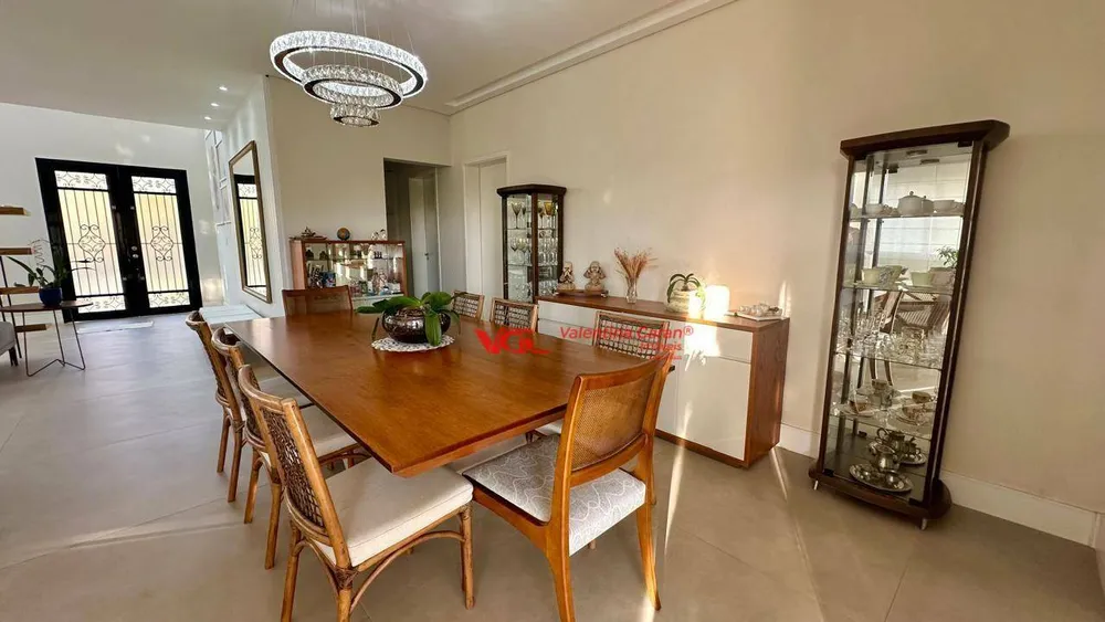 Sobrado, 4 quartos, 371 m² - Foto 2