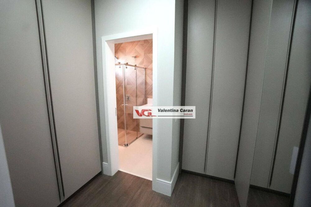 Sobrado, 4 quartos, 357 m² - Foto 1