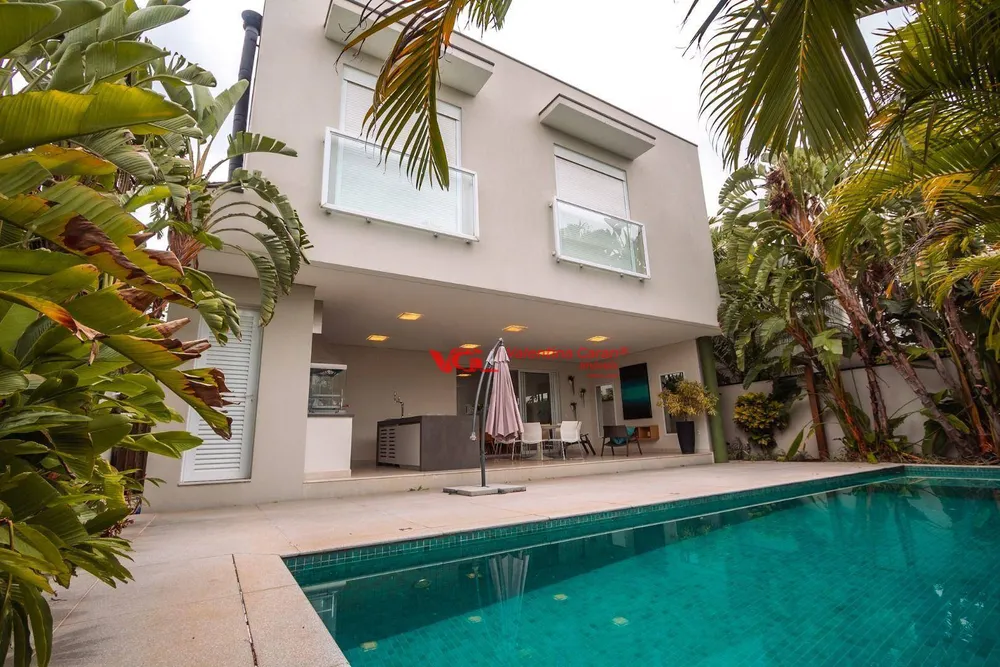 Sobrado, 4 quartos, 425 m² - Foto 1