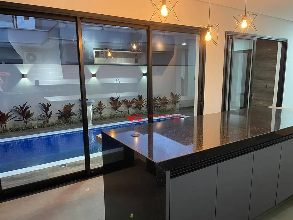 Sobrado, 3 quartos, 248 m² - Foto 6