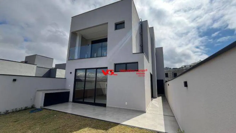 Sobrado, 3 quartos, 224 m² - Foto 1