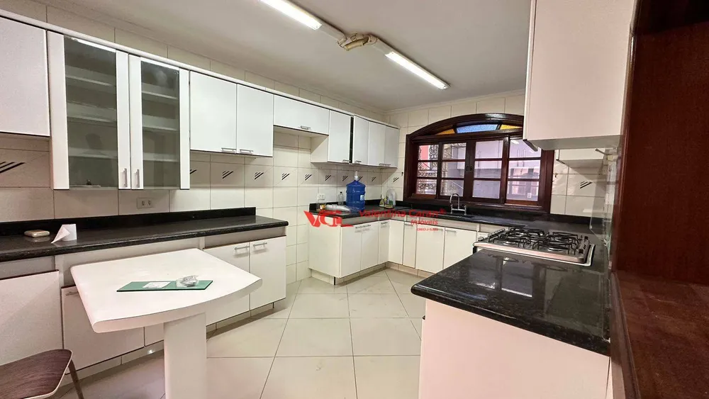 Sobrado, 5 quartos, 421 m² - Foto 5