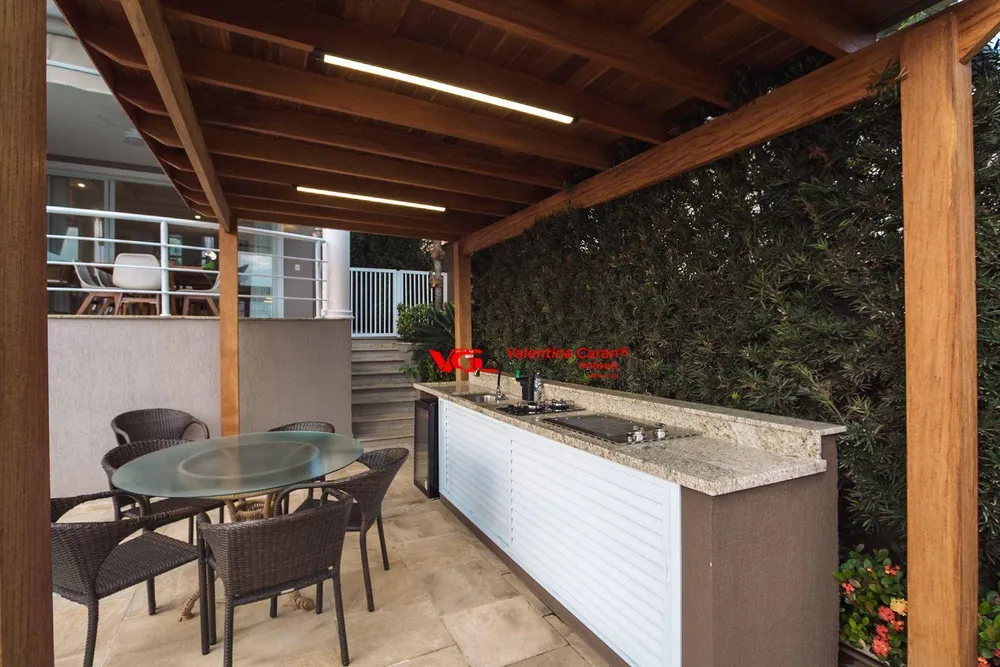 Sobrado, 3 quartos, 382 m² - Foto 9