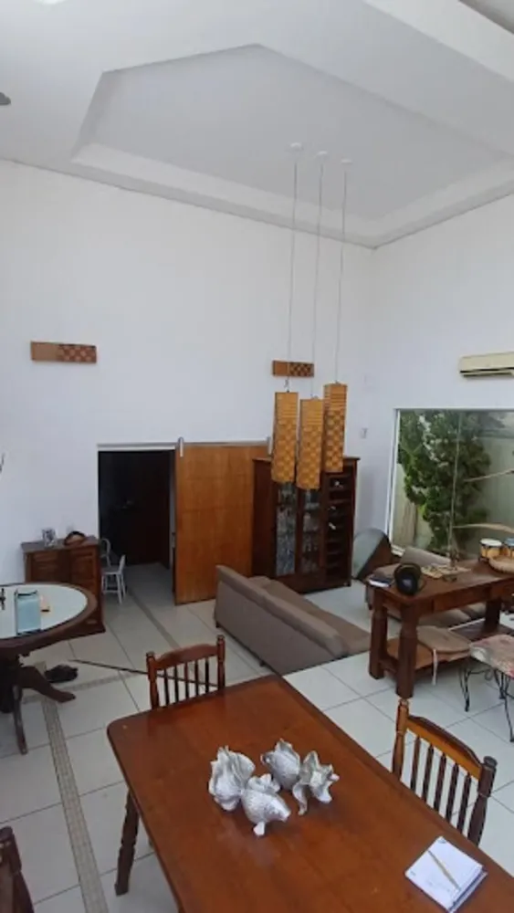 Casa, 3 quartos, 224 m² - Foto 3