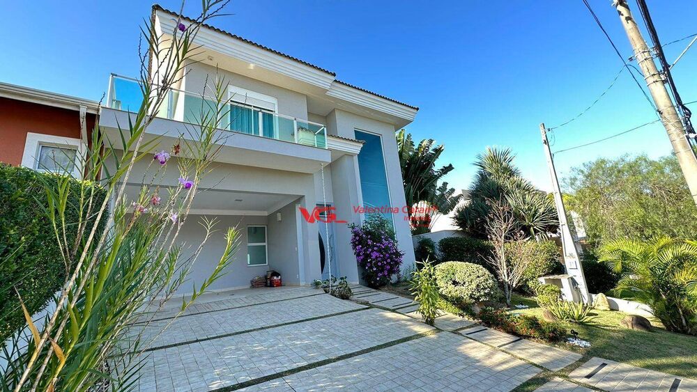 Sobrado, 3 quartos, 264 m² - Foto 1