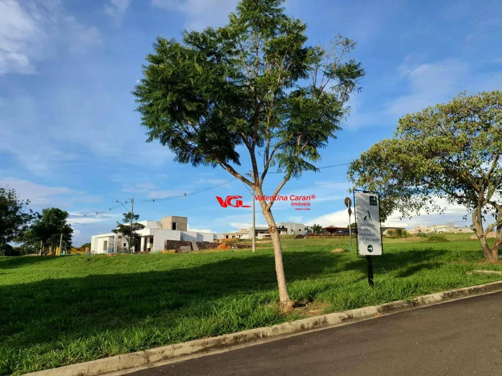 Loteamento e Condomínio, 1000 m² - Foto 1