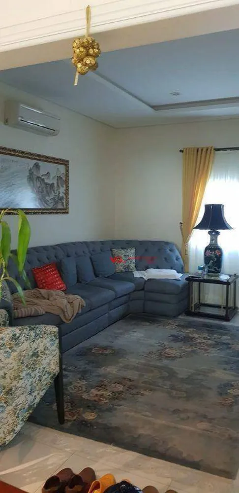 Chácara, 4 quartos, 2600 m² - Foto 1