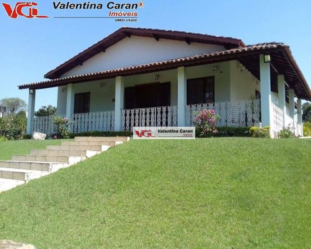 Chácara, 4 quartos, 2500 m² - Foto 1