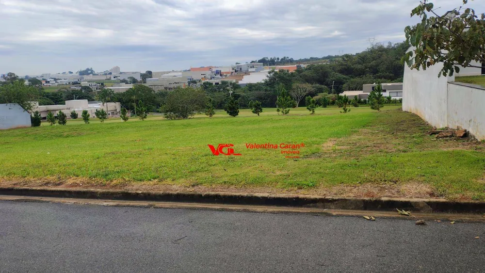 Loteamento e Condomínio, 1000 m² - Foto 1