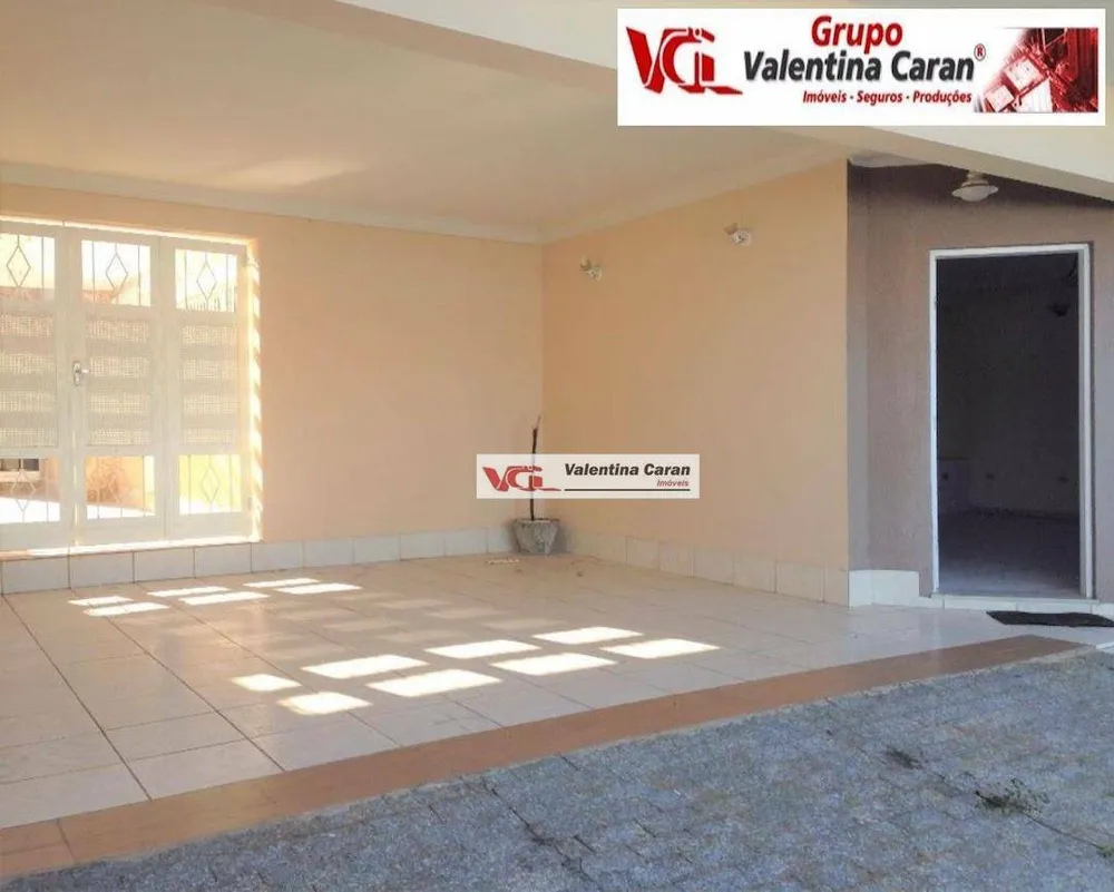 Casa, 3 quartos, 250 m² - Foto 2