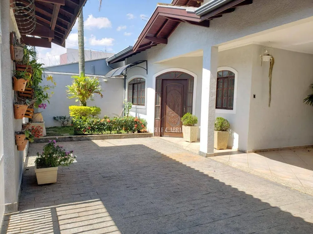 Casa, 3 quartos, 267 m² - Foto 3