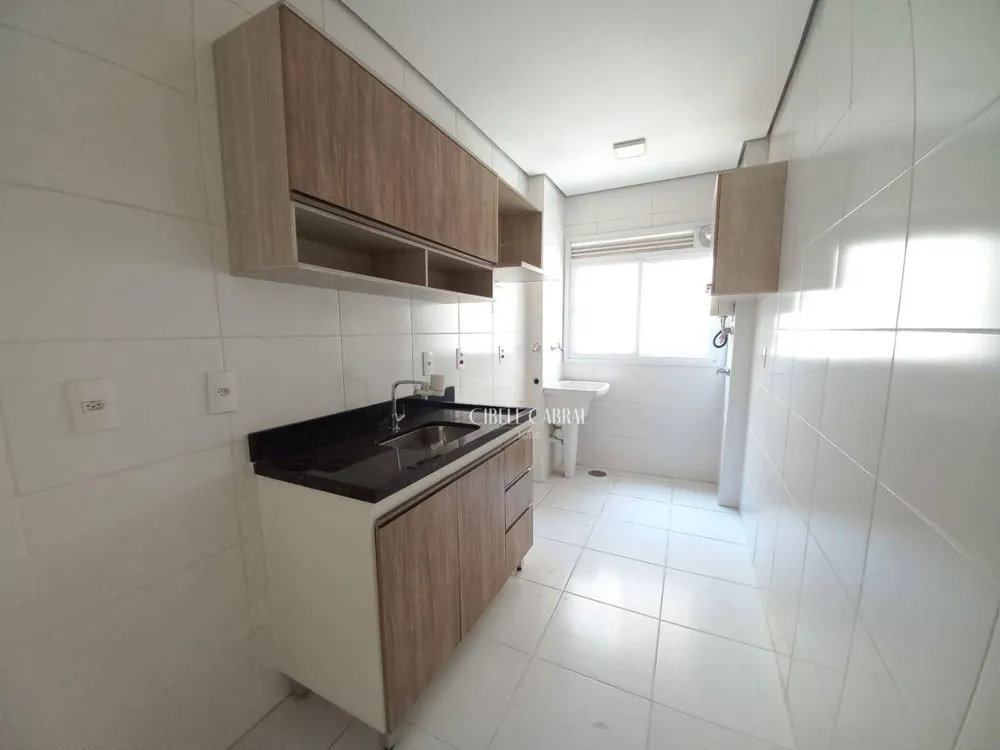 Apartamento, 3 quartos, 72 m² - Foto 2