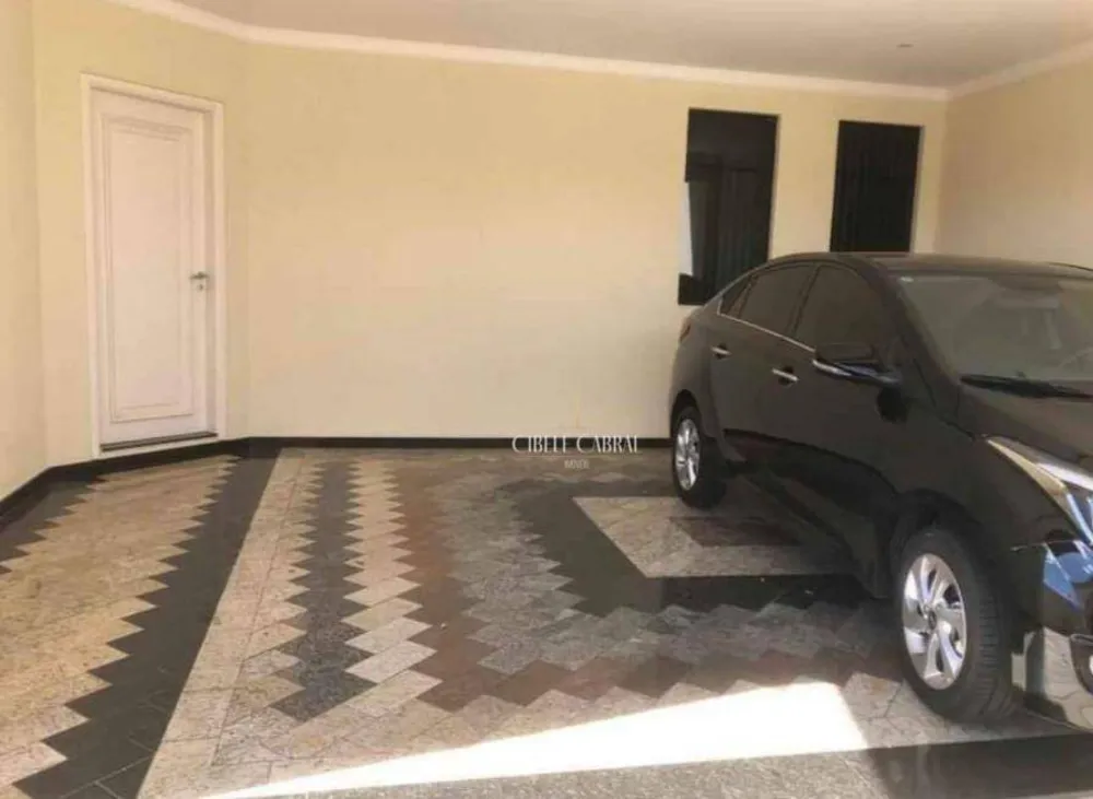 Casa, 3 quartos, 250 m² - Foto 2