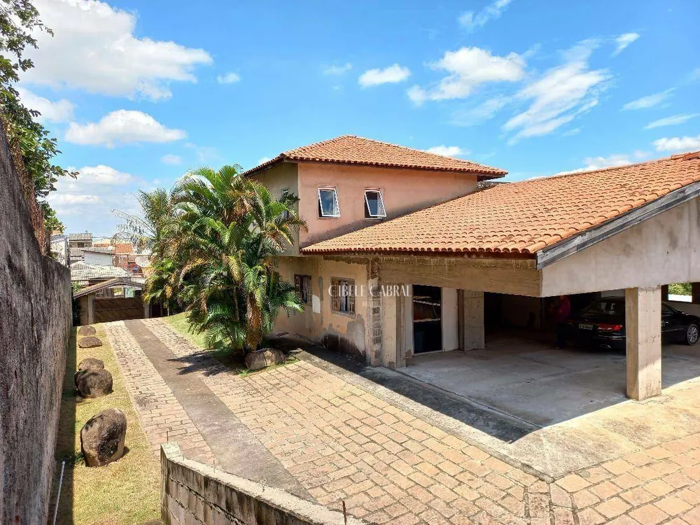 Casa, 3 quartos, 600 m² - Foto 1