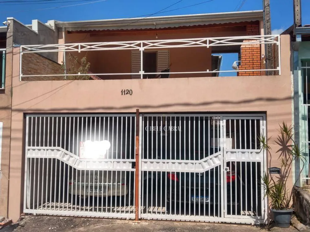 Casa, 3 quartos, 210 m² - Foto 2