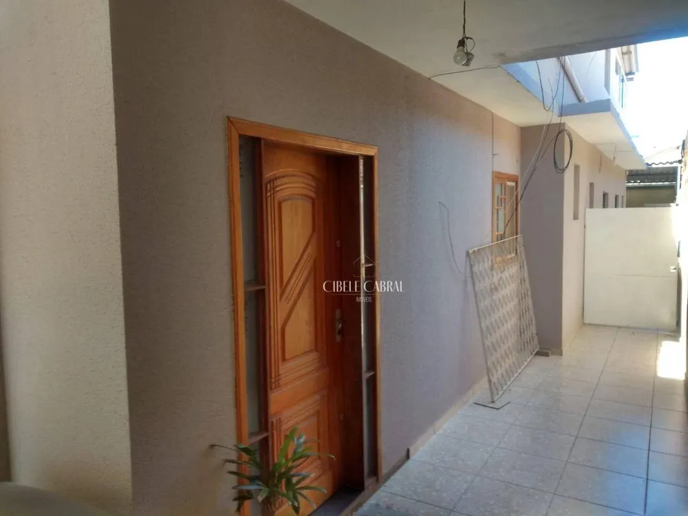 Casa, 3 quartos, 210 m² - Foto 3