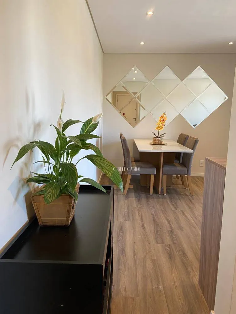 Apartamento, 3 quartos, 72 m² - Foto 1