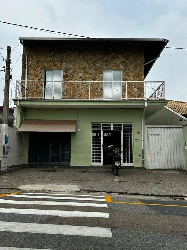 Casa, 3 quartos, 325 m² - Foto 4