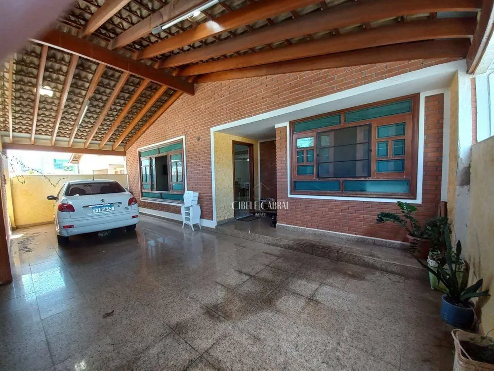 Casa, 3 quartos, 162 m² - Foto 1