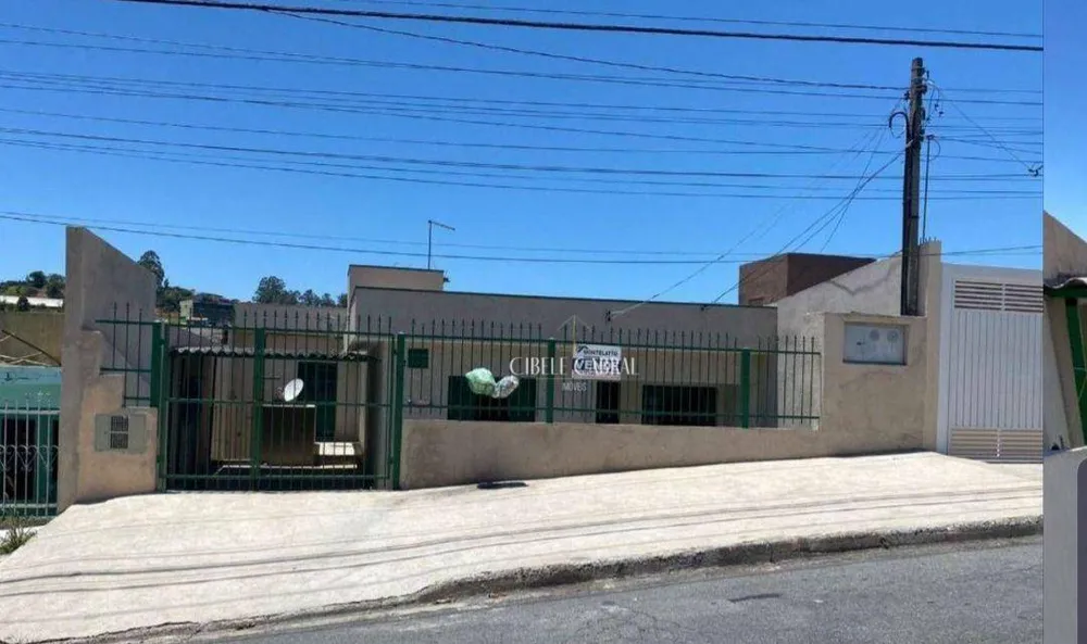 Casa, 3 quartos, 170 m² - Foto 1