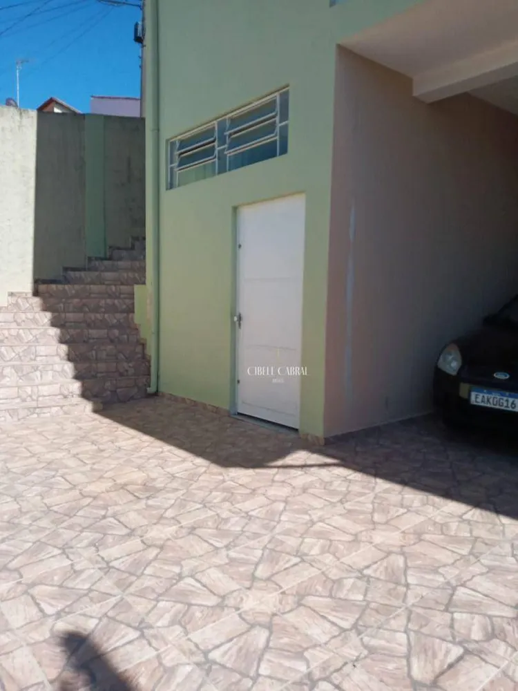 Casa, 3 quartos, 237 m² - Foto 4