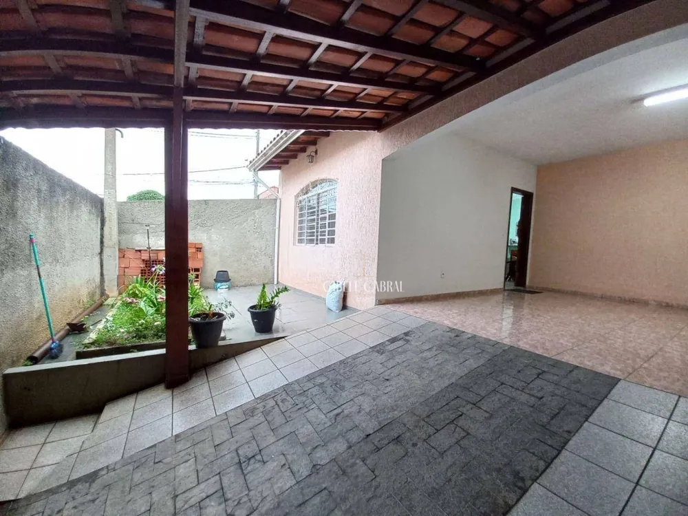 Casa, 3 quartos, 140 m² - Foto 1