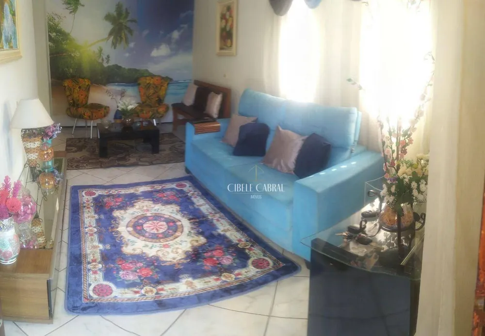 Casa, 3 quartos, 240 m² - Foto 2