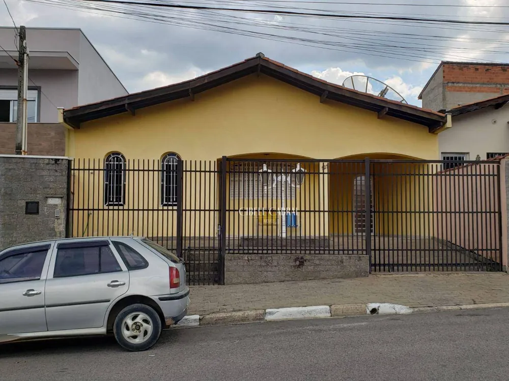Casa, 3 quartos, 183 m² - Foto 1