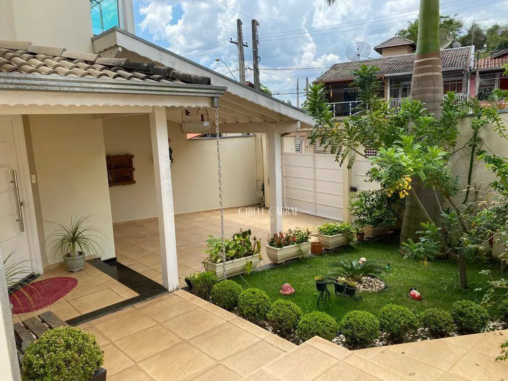 Casa, 3 quartos, 162 m² - Foto 2