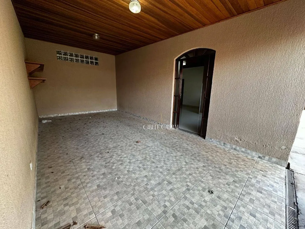 Chácara, 3 quartos, 2340 m² - Foto 4