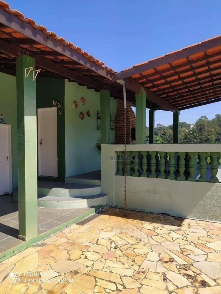 Chácara, 3 quartos, 3320 m² - Foto 1