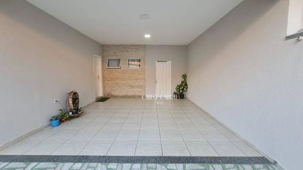 Casa, 3 quartos, 250 m² - Foto 3
