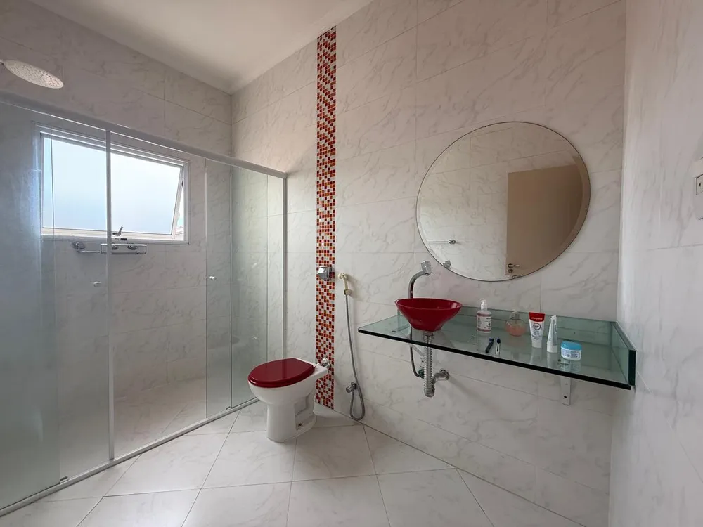 Sobrado, 5 quartos, 330 m² - Foto 2