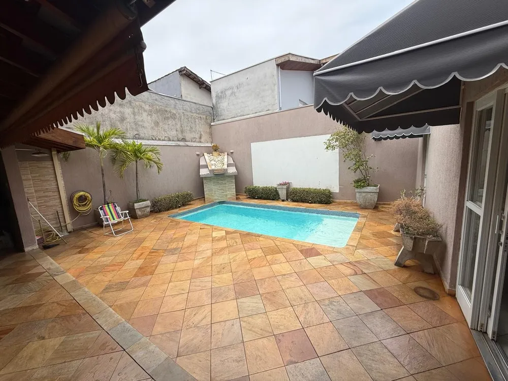 Sobrado, 5 quartos, 330 m² - Foto 1