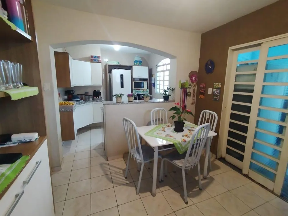 Casa, 5 quartos - Foto 1
