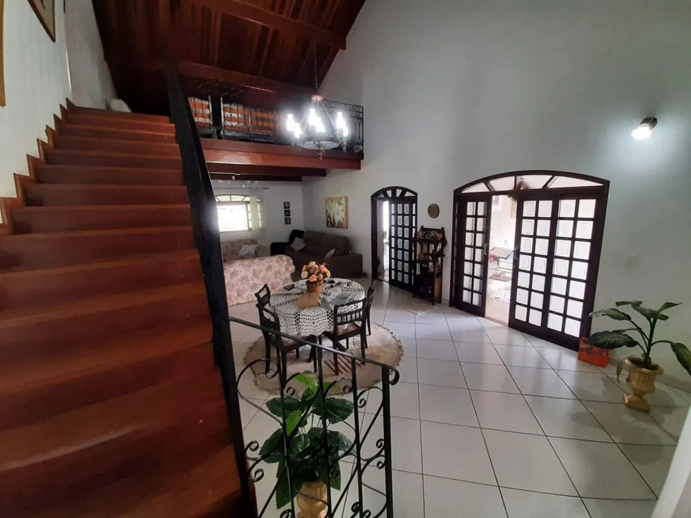Chácara, 4 quartos, 6 m² - Foto 2