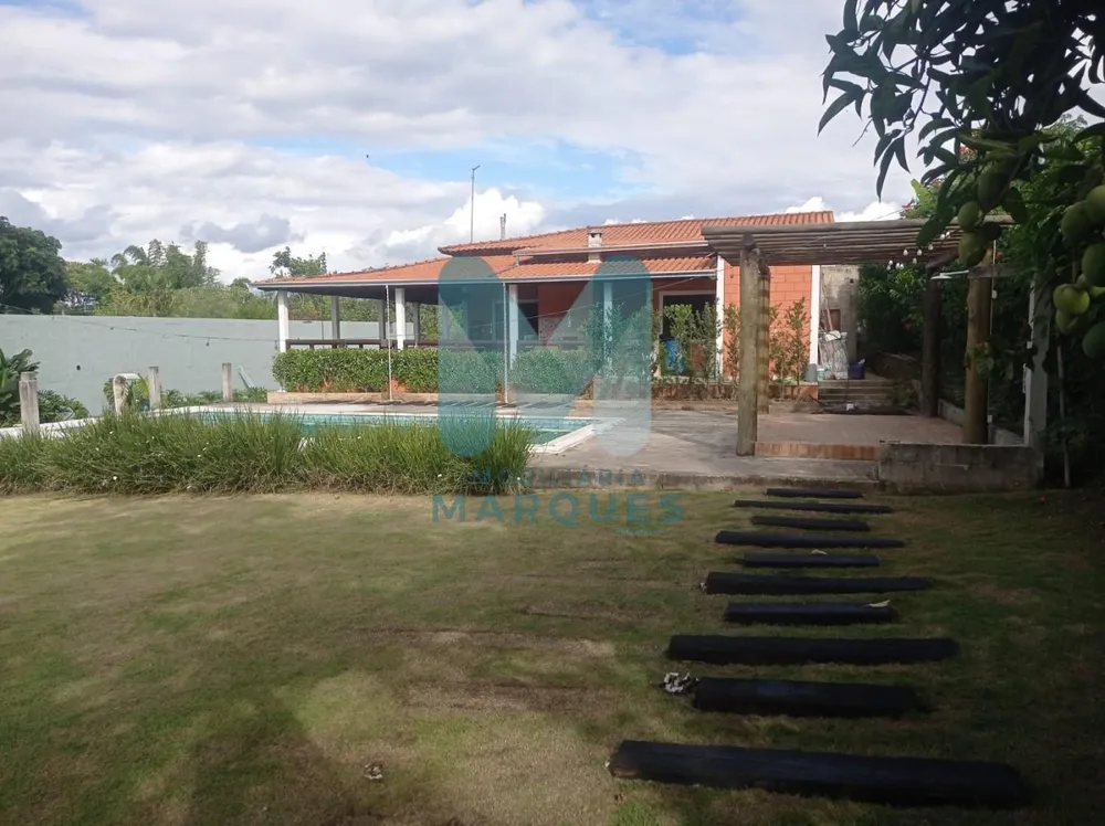 Chácara, 3 quartos, 1200 m² - Foto 1