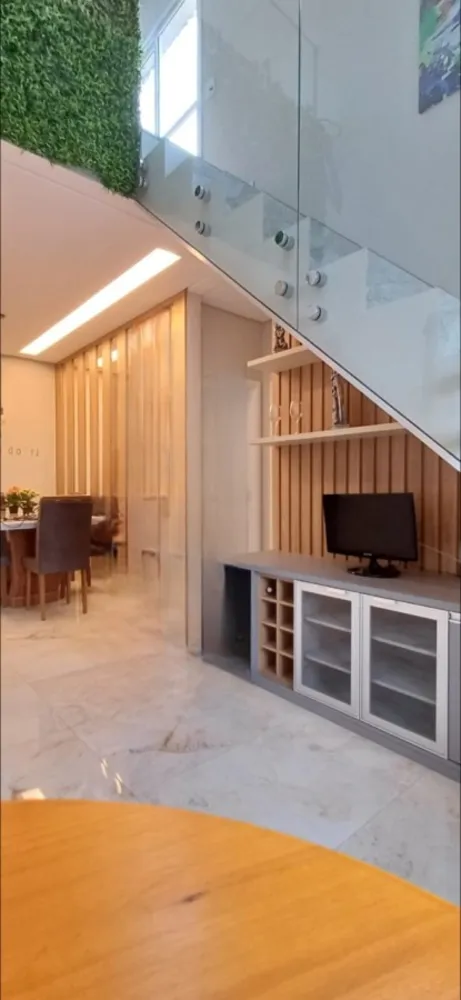 Apartamento, 3 quartos, 130 m² - Foto 1