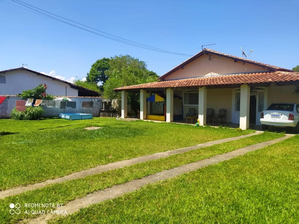 Chácara, 4 quartos, 1535 m² - Foto 1